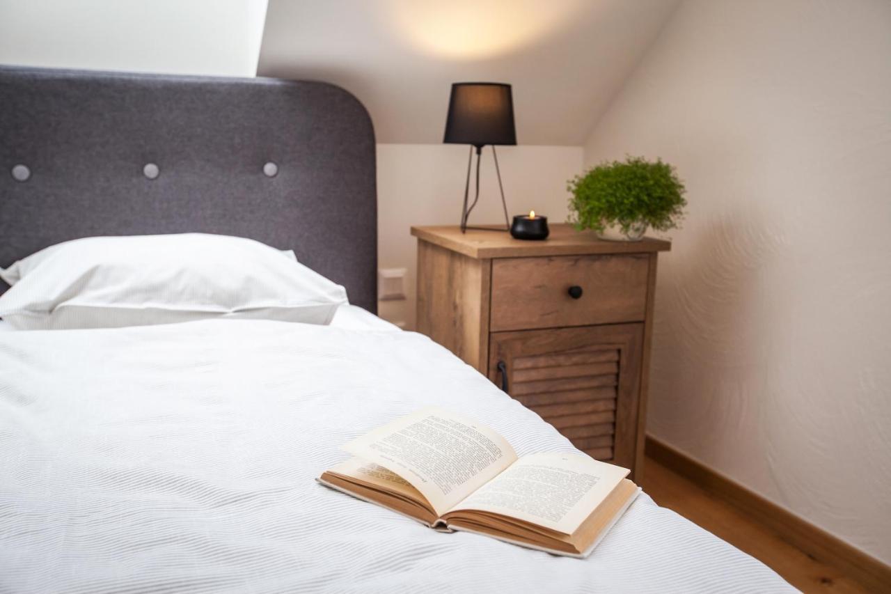 Zazi Apartmany Mýto pod Ďumbierom Exteriör bild