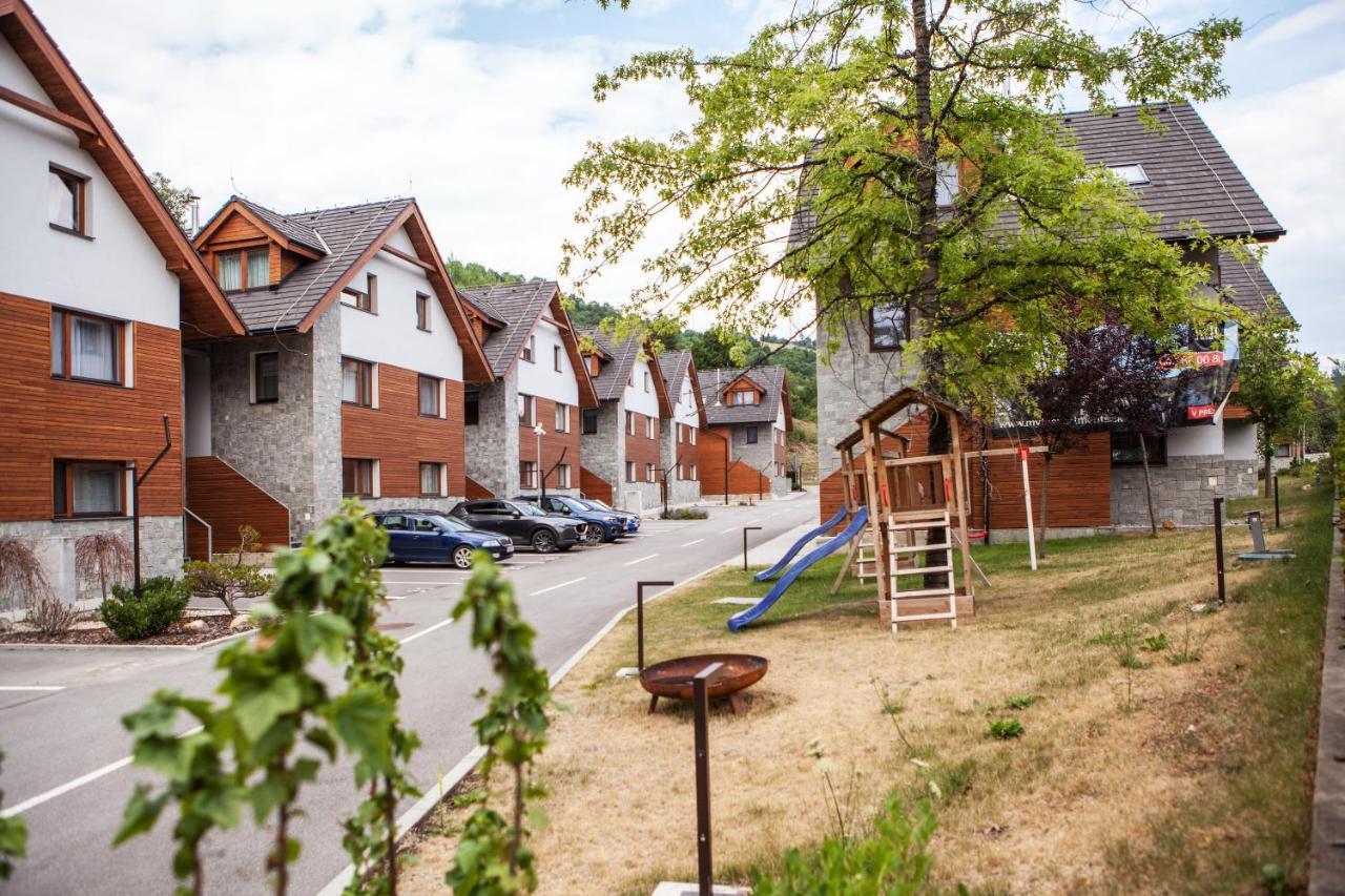Zazi Apartmany Mýto pod Ďumbierom Exteriör bild